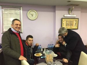 Milletvekili Günnar Ve Başkan Sağıroğlu’dan Yomra Esnafına Ziyaret