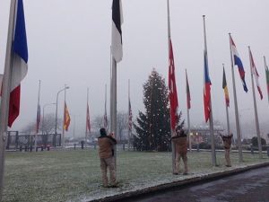Nato, Türkiye İçin Bayrakları Yarıya İndirdi