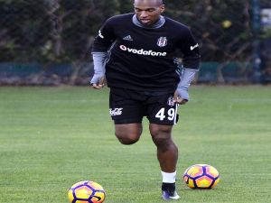 Babel İlk İdmanına Çıktı