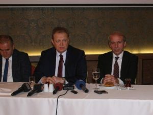 Trabzon Valisi Yücel Yavuz Basınla Öğle Yemeğinde Buluştu