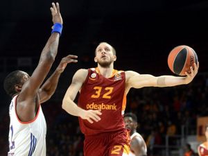 Euroleague’de Türk Derbisi
