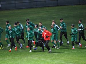 Bursaspor 7 Eksikle Çalıştı