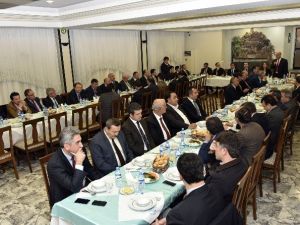 Aşıcı Ve Kaya’ya Veda Yemeği