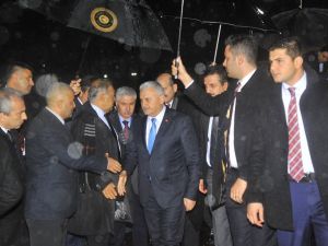 Başbakan Yıldırım’dan Yaralılara Ziyaret