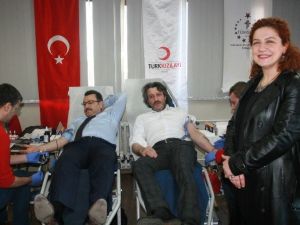 Trabzon Tümsiad Şubesi’nden Kan Bağışına Destek