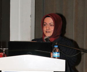 Dr. Alibaşoğlu, Üniversitelilere Evlilikte Cinselliği Anlattı