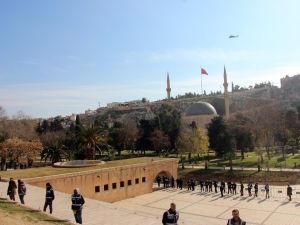 Erdoğan Cuma Namazını Balıklıgöl’de Kıldı