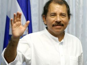 Ortega Üçüncü Kez Yemin Etti