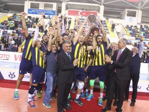 Kupa Voley’de Şampiyon Fenerbahçe