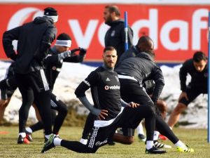 Beşiktaş Taktik Ve Kondisyon Çalıştı