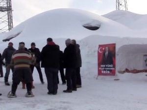 Tünel Müjdesi Horonla Kutlandı