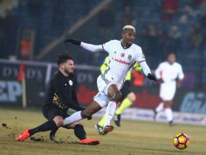 İlk Yarıda Tek Gol Vardı