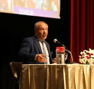 Prof. Dr. Mehmet Çelik, Rize’de 15 Temmuz Konulu Konferans Verdi