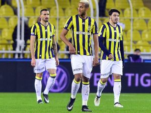 Fenerbahçe Geçen Yılın Gerisinde Kaldı