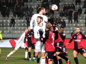 İlk Yarıda 3 Gol Vardı