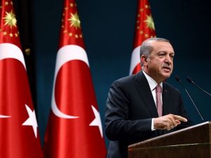 Gazinin İşini Ağırdan Alan Kaymakama Ateş Püskürdü