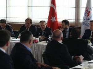 Spor Bakanı Kulüp Başkanlarıyla Bir Araya Geldi