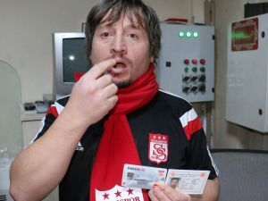 İşitme Ve Konuşma Engelli Taraftara ’Çirkin Tezahürat’ Cezası