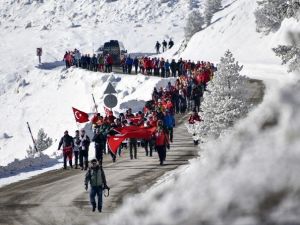 Zigana’da Çığ Faciasında Hayatını Kaybeden 10 Dağcı Törenle Anıldı