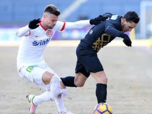 Son 10 Haftada 25 Puan Topladı