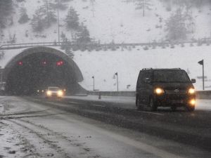 Bolu Dağı’nda Yoğun Kar Yağışı