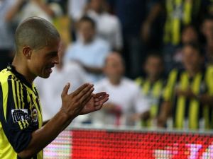 Alex’in Biyografisi 3 Şubatta Raflarda