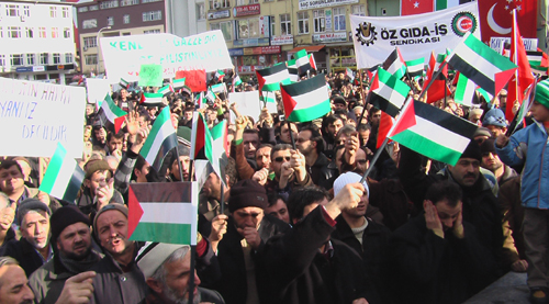 Rize'den İsrail'e öfke seli