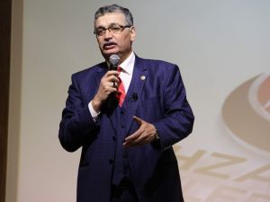 Ak Parti’li Güvenç Yeni Anayasayı Anlattı