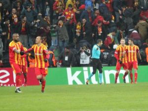 Gol Orucunu Bozdu