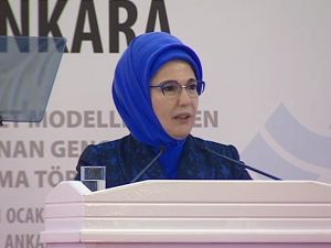 "Allah Bize Güç Versin De Elimizi Tüm Masumlara Uzatabilelim"