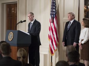 Trump’ın Yüksek Mahkeme Adayı: Neil Gorsuch