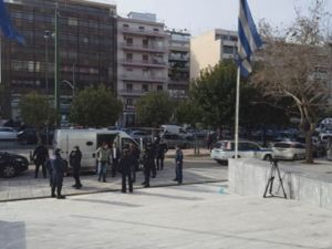 Yunanistan Ne Teslim Ediyor Ne Salıyor