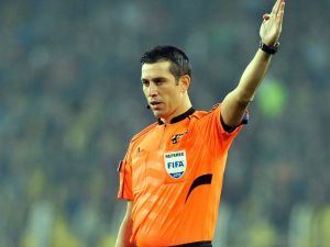 Daha Önce Sadece 1 Kez Derbi Yönetti