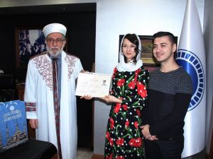 Ukraynalı Gelin Müslüman Oldu