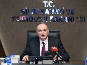 Bakan Özlü Yerli Otomobil Konusunda İddialı Konuştu