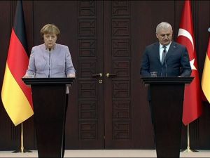 Başbakan Yıldırım Ve Merkel’den Kılıçdaroğlu’nun O İddiasına Cevap