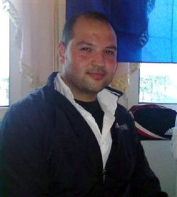 İki Aylık Evli Genç İşsiz Kalınca İntihar Etti