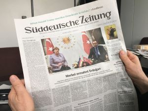 Merkel’in Ziyareti Manşetlerde
