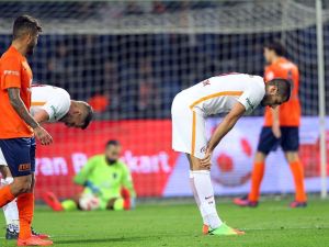 Aslan Havlu Attı