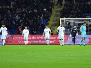 İşte Başakşehir Maçında Sakatlanan Oyuncuların Durumu