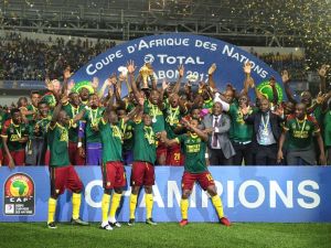 Aboubakar Attı, Kamerun Şampiyonluğu Kaptı