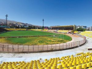 İnönü Stadı Kapatıldı
