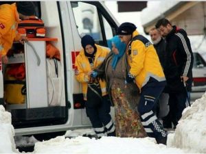 Trabzon’da Karda 2 Bin 139 Hastaya Ulaşıldı