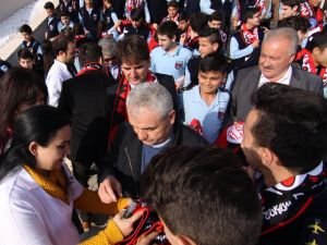 "Eto’o Benim İyi Bir Yardımcım"