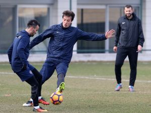 Osmanlıspor 2 Eksikle Çalıştı