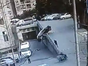 Ölümden Kıl Payı Kurtuluş Kamerada