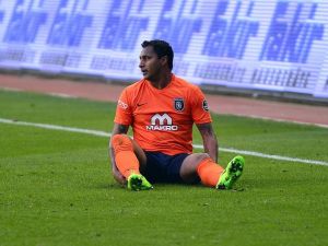 Başakşehir Son 4 Haftada 8 Puan Kaybetti