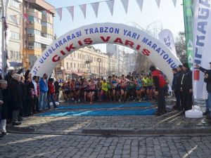 37. Trabzon Uluslararası Yarı Maratonu Koşuldu