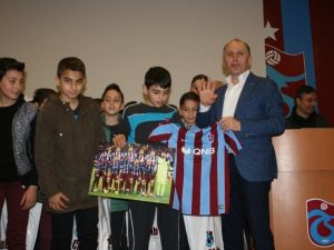Muharerm Usta: "Trabzon’u Futbolcu Havzası Yapmak İstiyoruz"