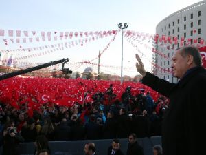 Erdoğan’ı 100 Bin Kişi Dinledi